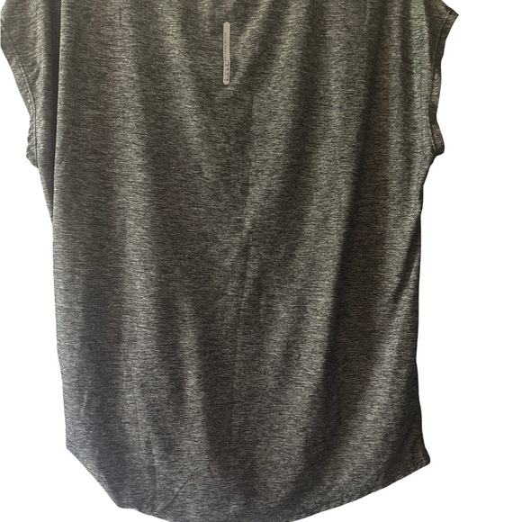 Nicole Miller size S Active Wear shirt - Picture 3 of 3